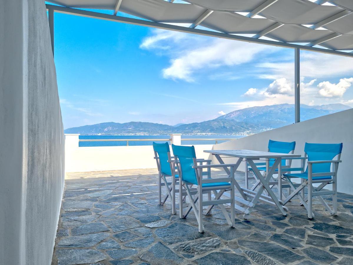 Epipleon Luxury Suites -104- Δωμάτιο 35Τμ Με Βεράντα 35Τμ Μπροστά Στη Θάλασσα Nafpaktos Luaran gambar