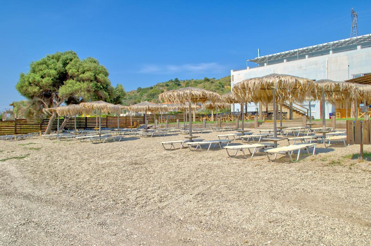 Epipleon Luxury Suites -104- Δωμάτιο 35Τμ Με Βεράντα 35Τμ Μπροστά Στη Θάλασσα Nafpaktos Luaran gambar
